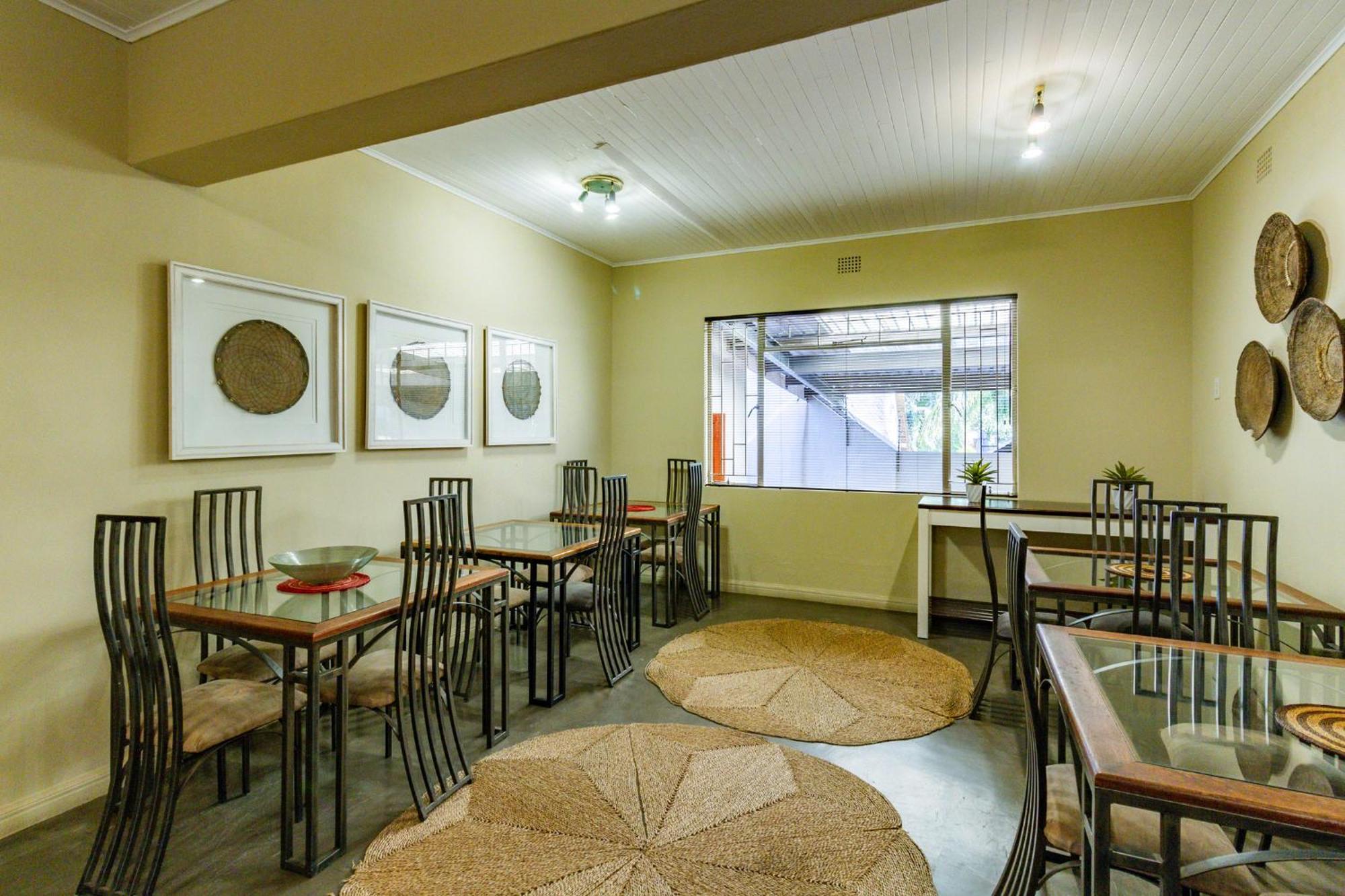 Pumleni Guesthouse Hartbeespoort Dış mekan fotoğraf