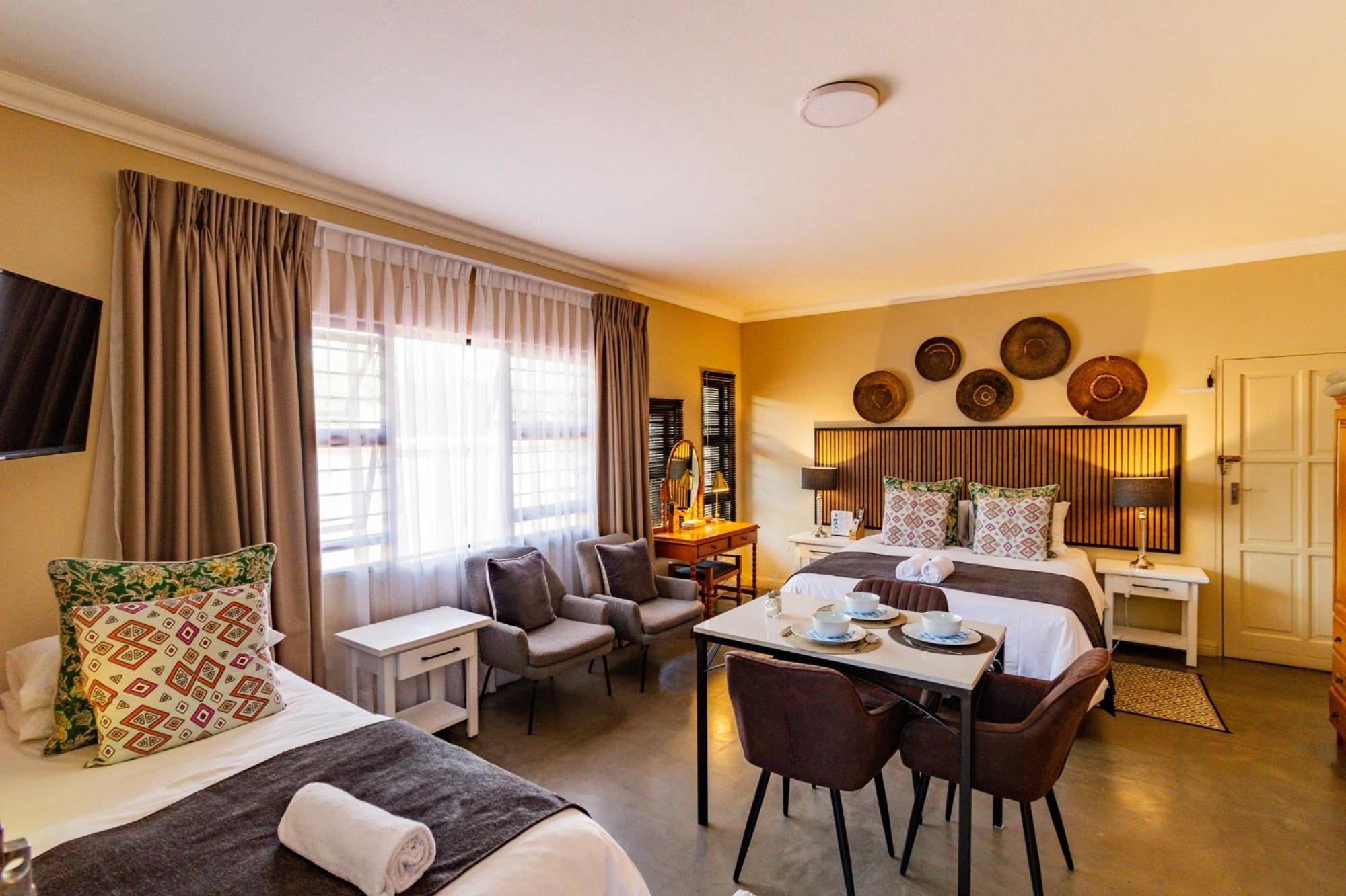Pumleni Guesthouse Hartbeespoort Dış mekan fotoğraf