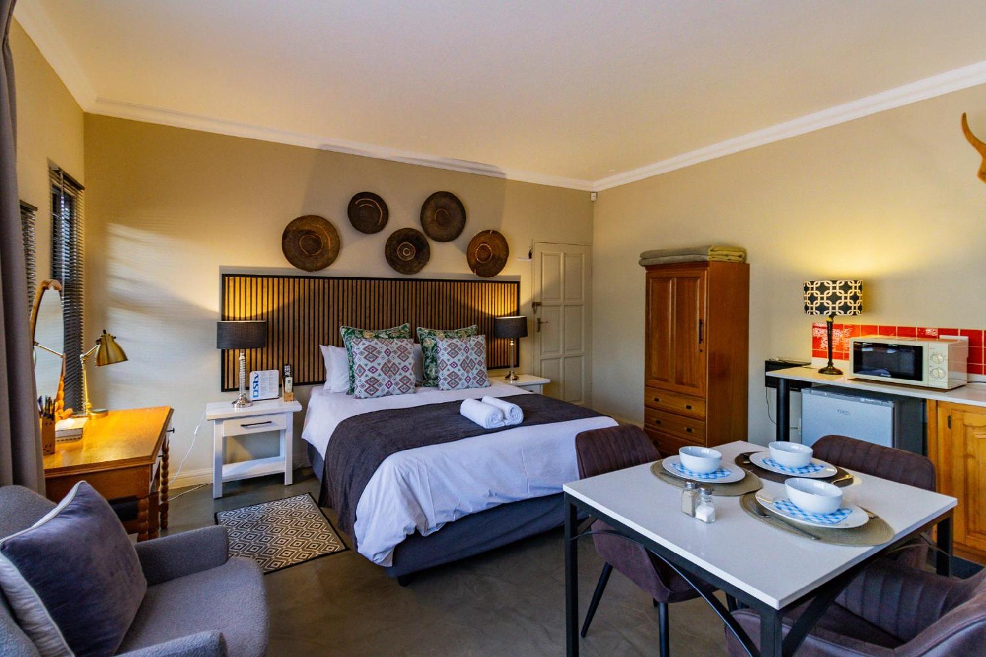 Pumleni Guesthouse Hartbeespoort Dış mekan fotoğraf