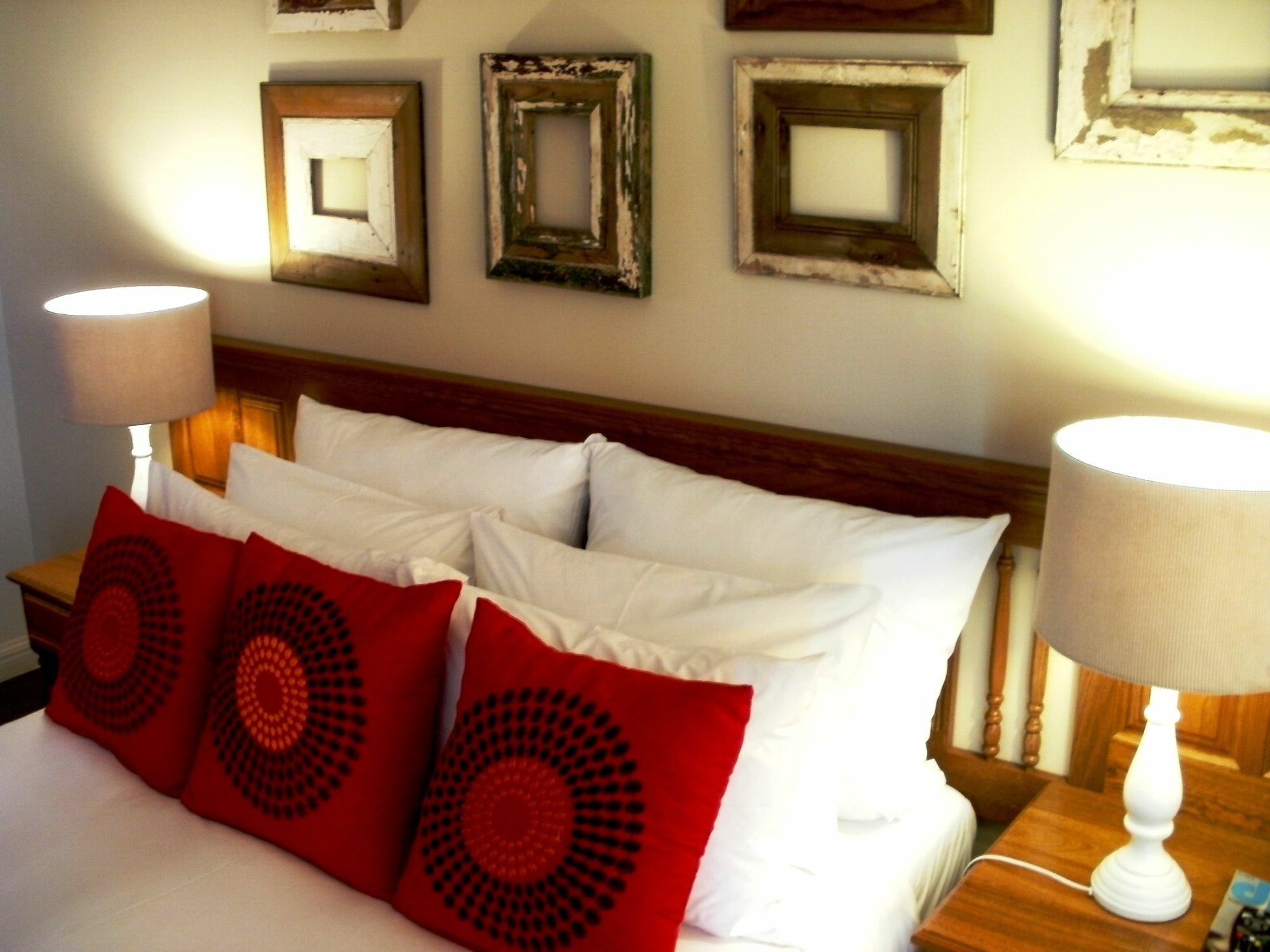 Pumleni Guesthouse Hartbeespoort Dış mekan fotoğraf